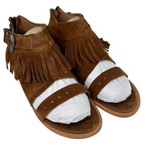 Curations Caravan Hero 2 Leather Fringe Silver Buckle Embellished Sandal Tan 6